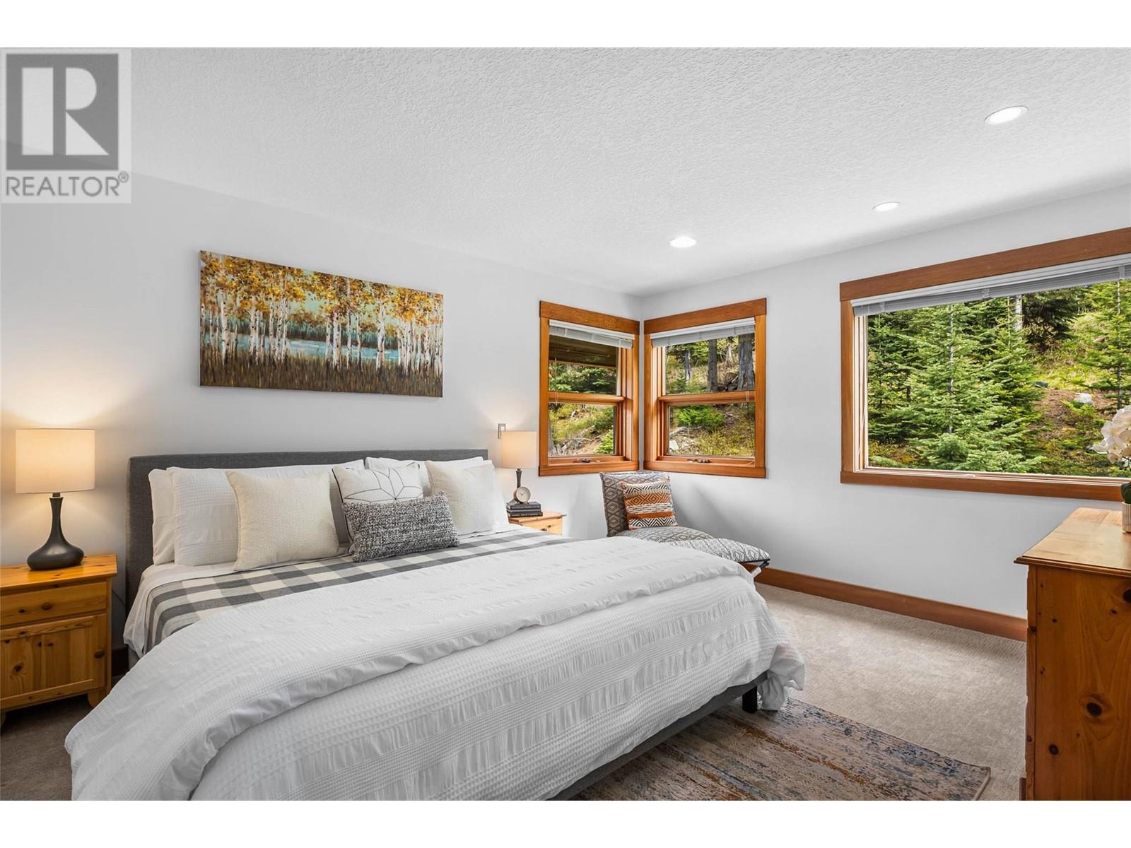 2417 Fairways Drive, Sun Peaks