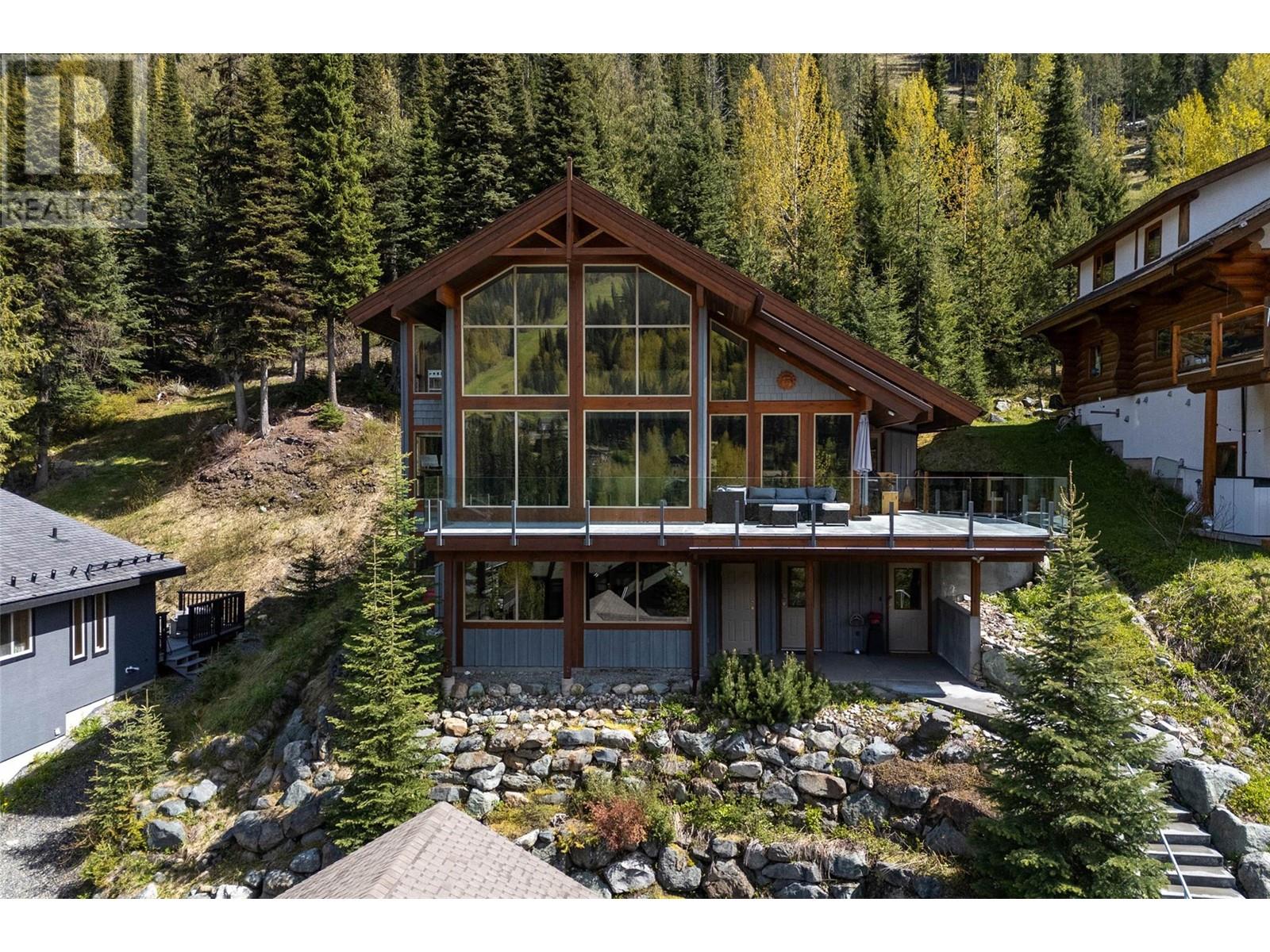 2417 Fairways Drive, Sun Peaks