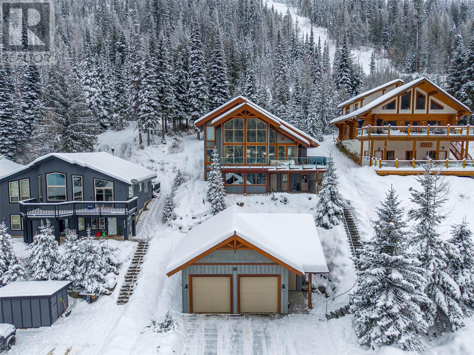 2417 Fairways Drive, Sun Peaks