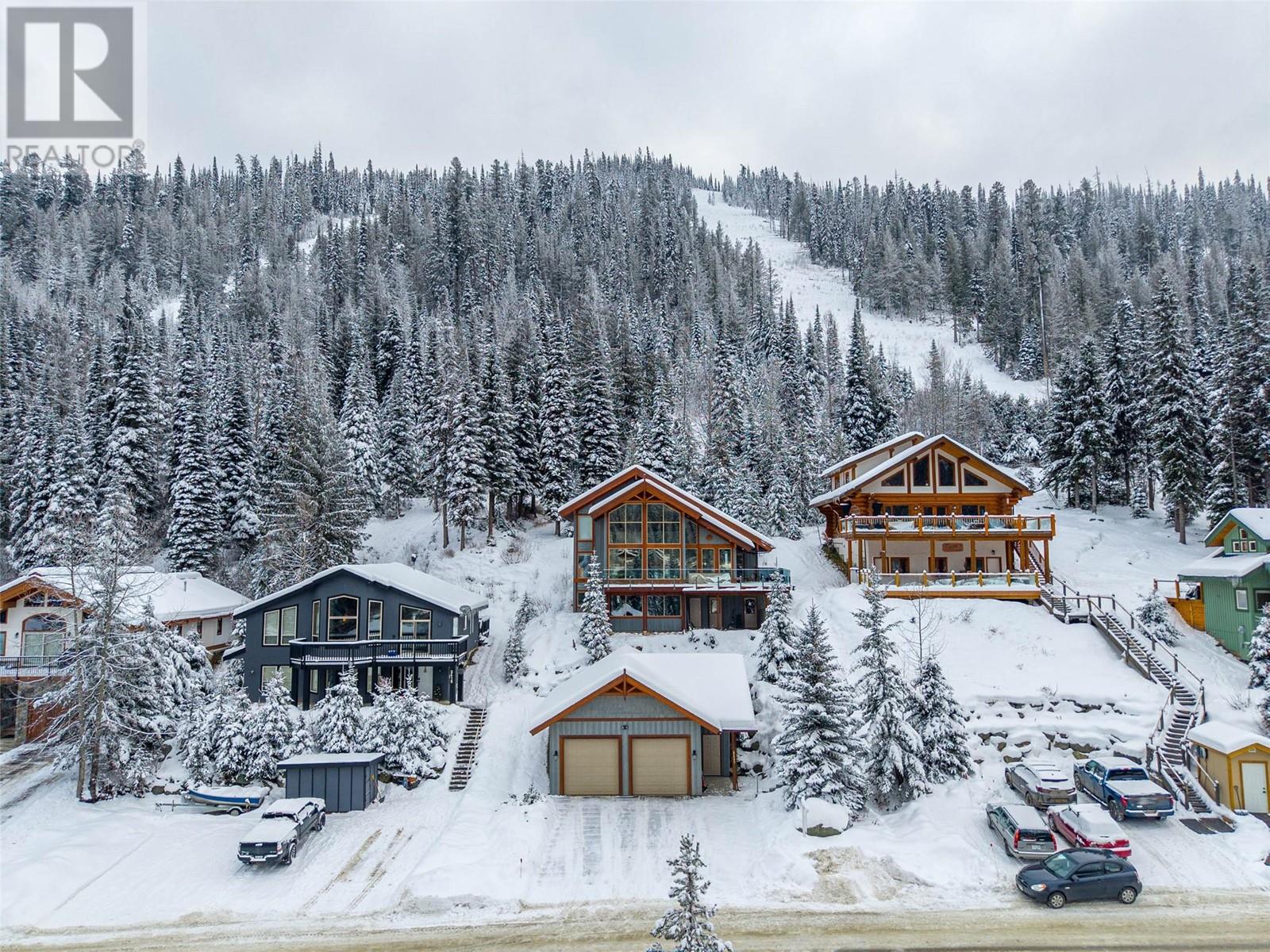 2417 Fairways Drive, Sun Peaks
