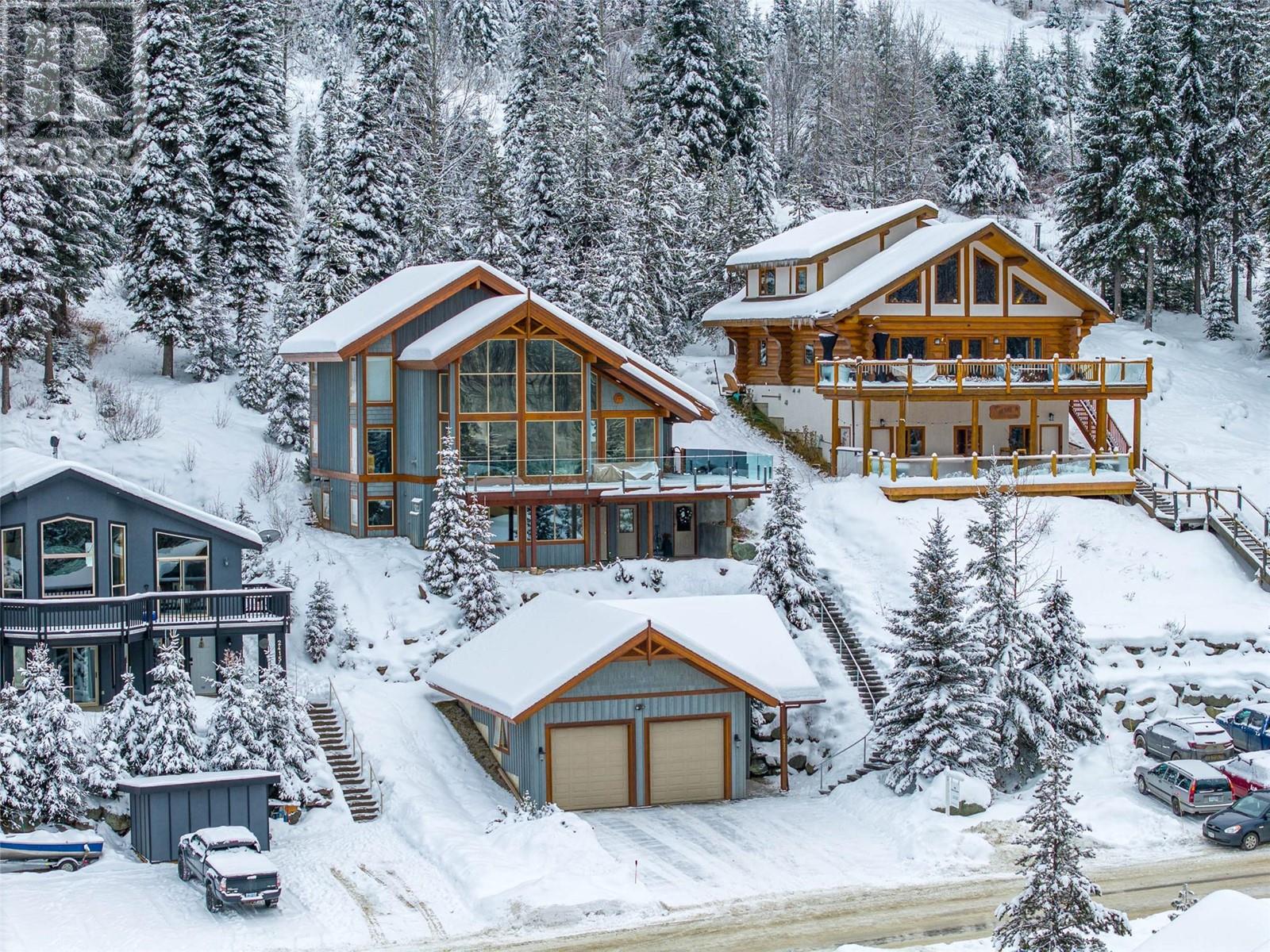2417 Fairways Drive, Sun Peaks