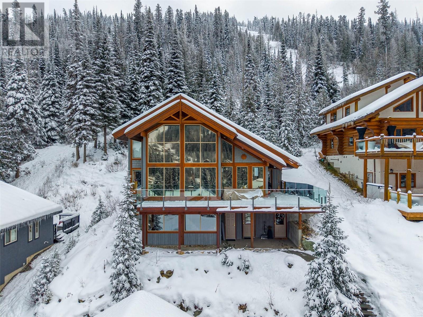 2417 Fairways Drive, Sun Peaks