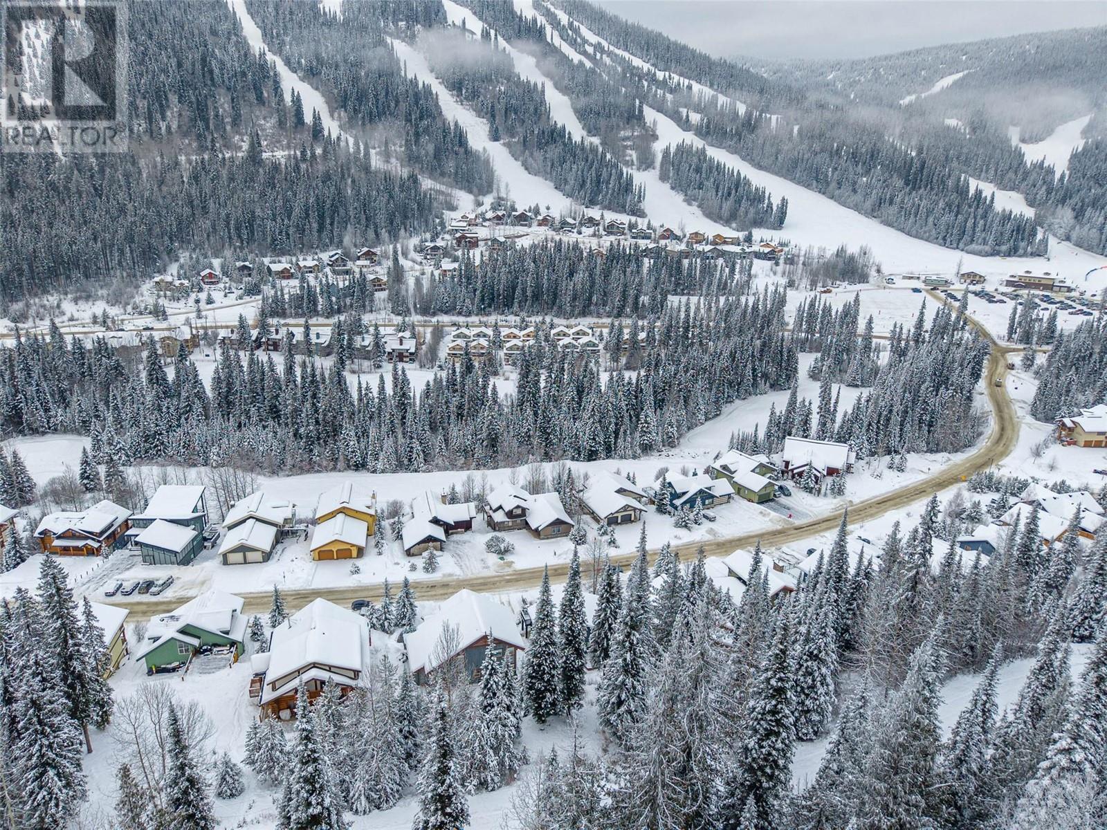 2417 Fairways Drive, Sun Peaks