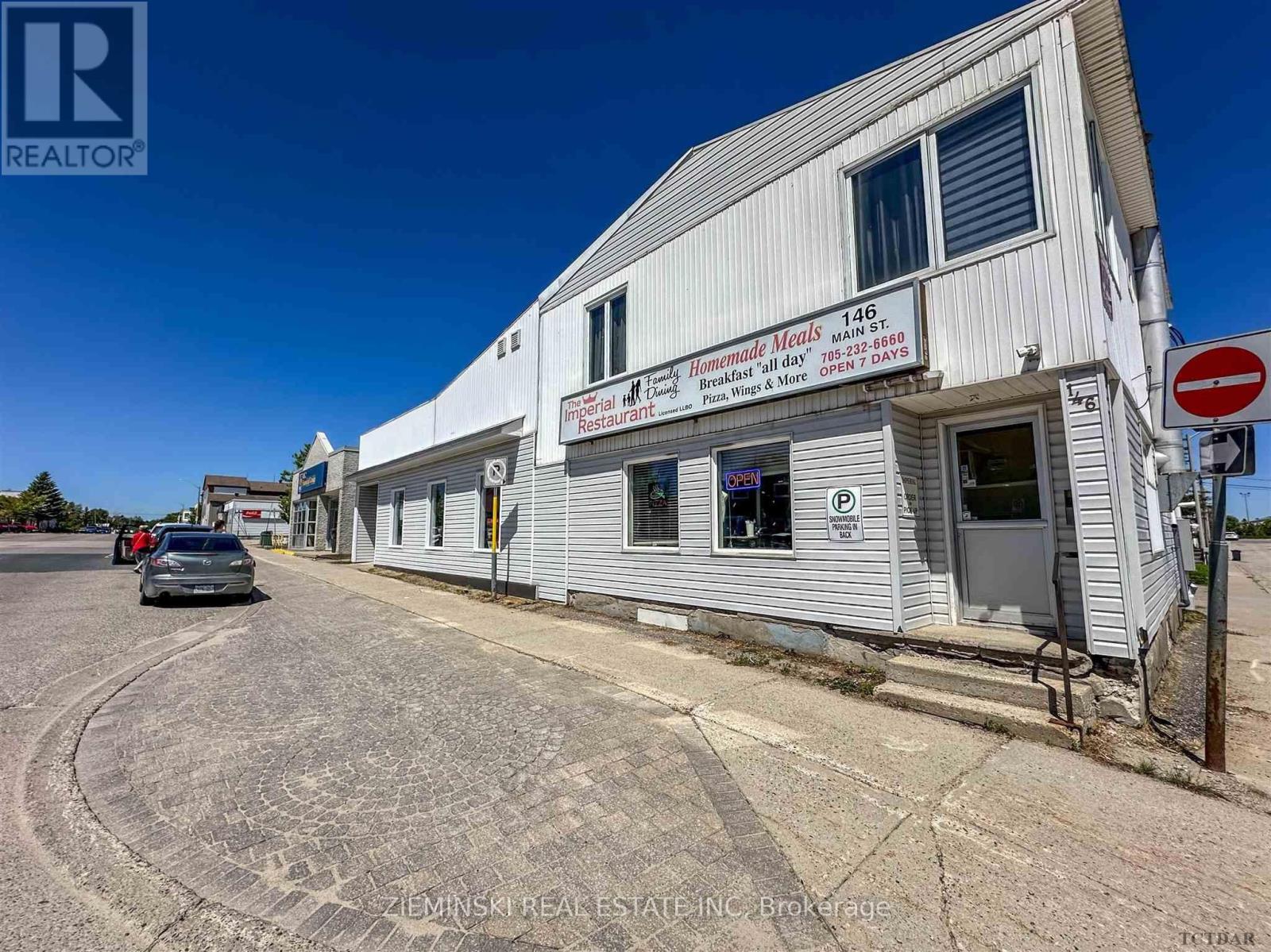Photo 8 of 146 Main Street, Iroquois Falls ON