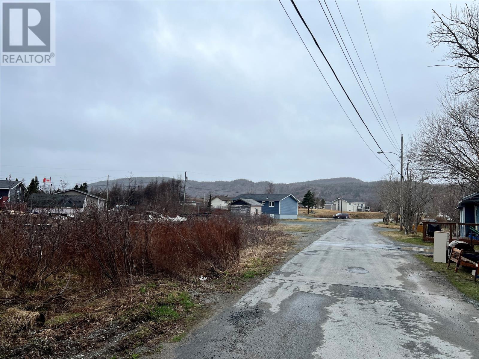 Photo 5 of 10 12 Deerings Road, Bay Roberts NL