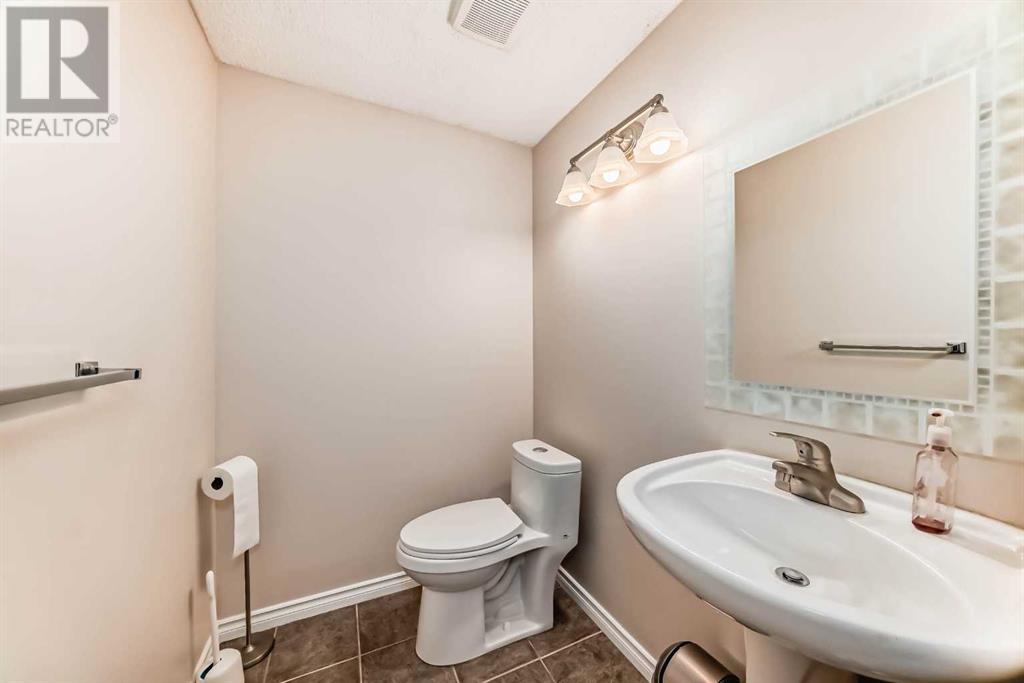 Single Family House 4 Level for Sale in  Whitehaven Road NE Whitehorn Calgary 