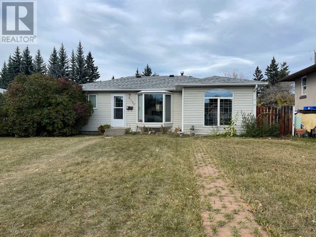 Single Family House Bungalow for Sale in   Avenue NW Bowness Calgary 