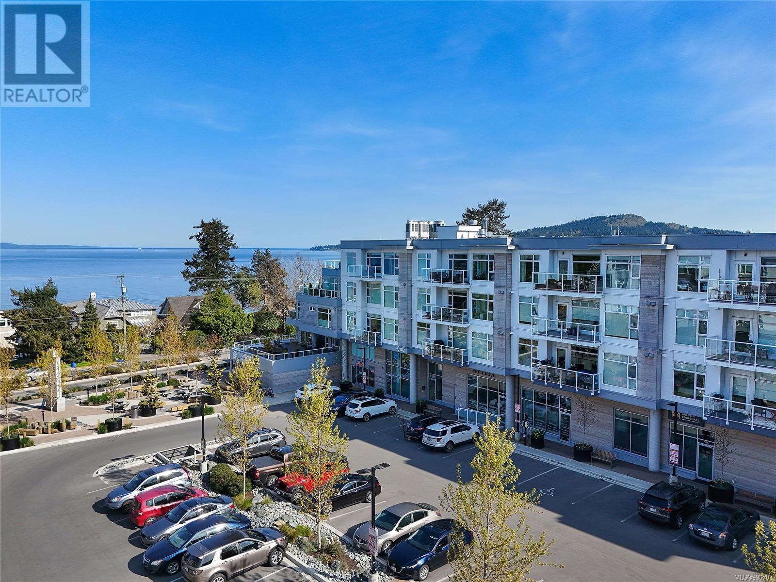 407 5118 Cordova Bay Road, Saanich