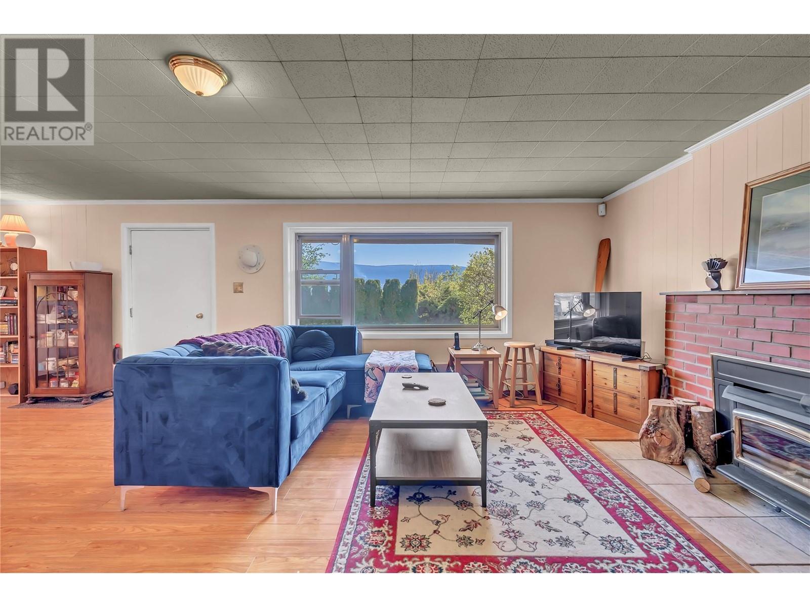  13006 Bristow Road, Summerland