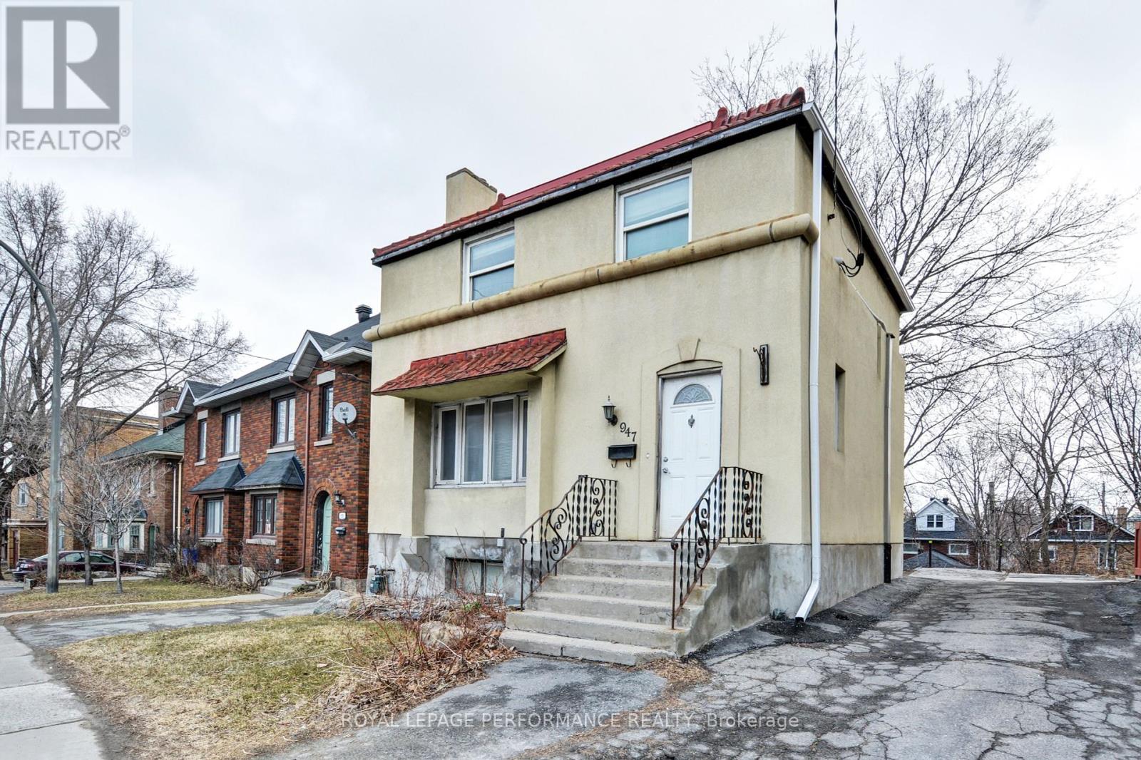 Photo 6 of 923 949 Bronson Avenue, Ottawa ON