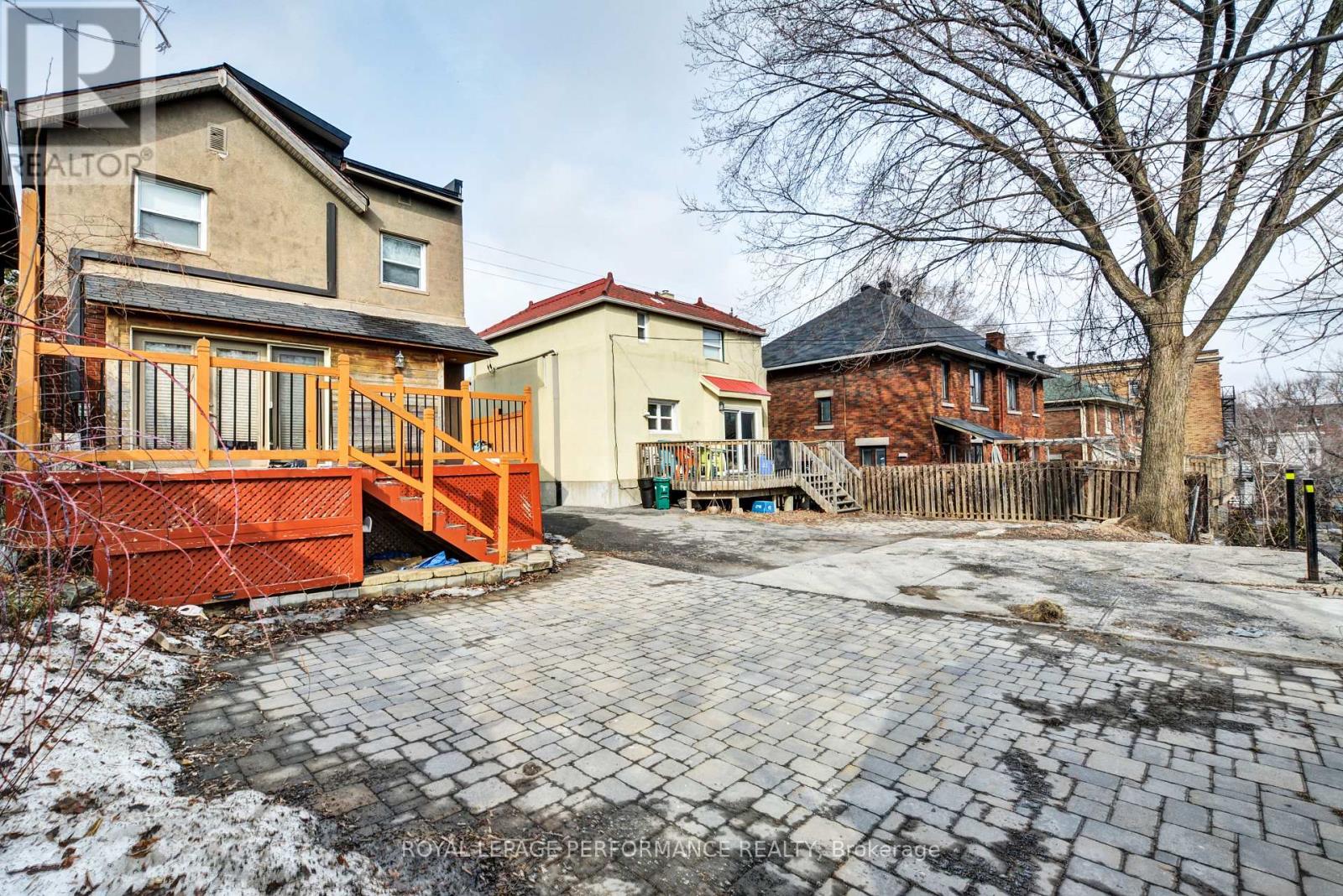 Photo 9 of 923 949 Bronson Avenue, Ottawa ON