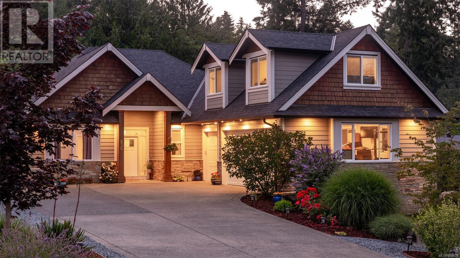  856 Hayden Place, Mill Bay