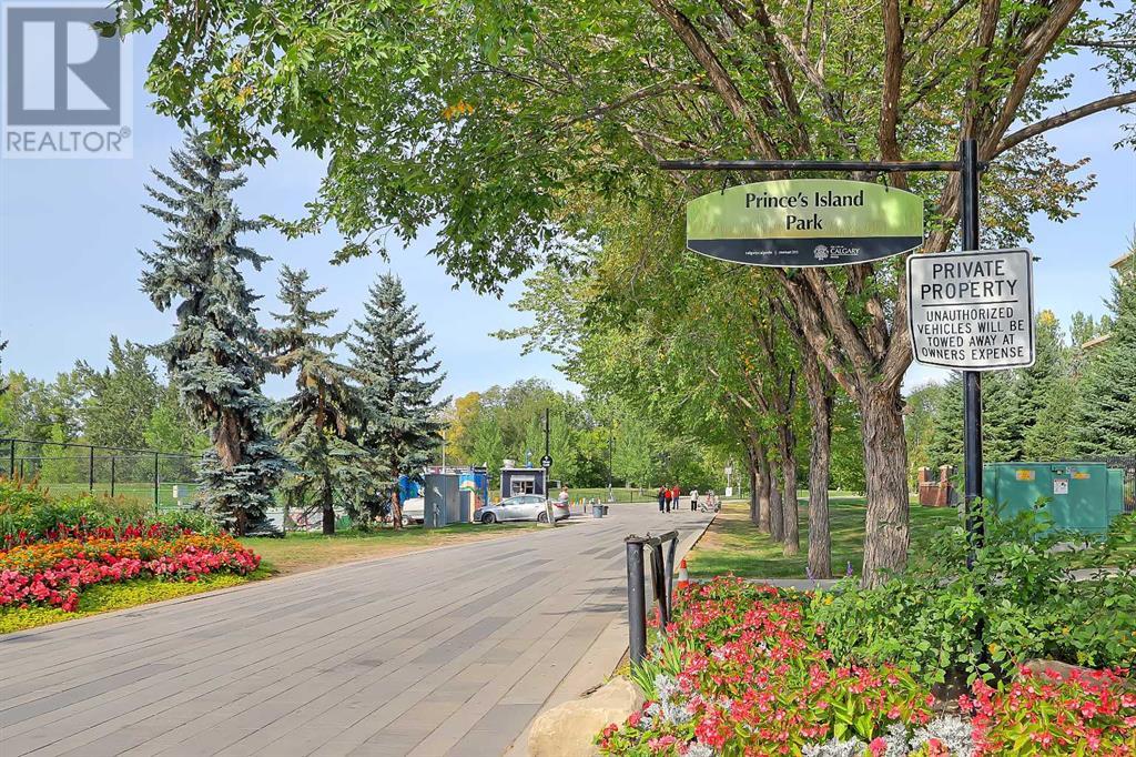 Single Family House for Sale in   La Caille Place SW Eau Claire Calgary 