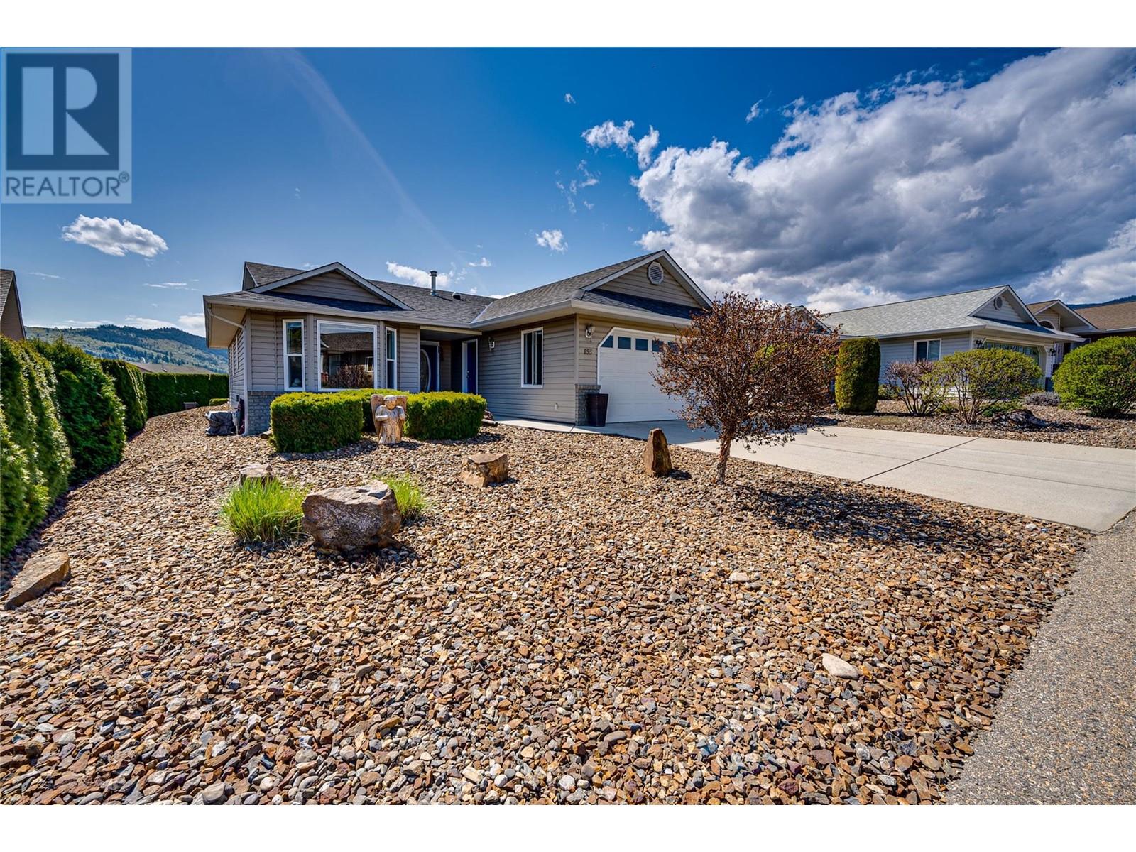  855 8 Avenue, Vernon