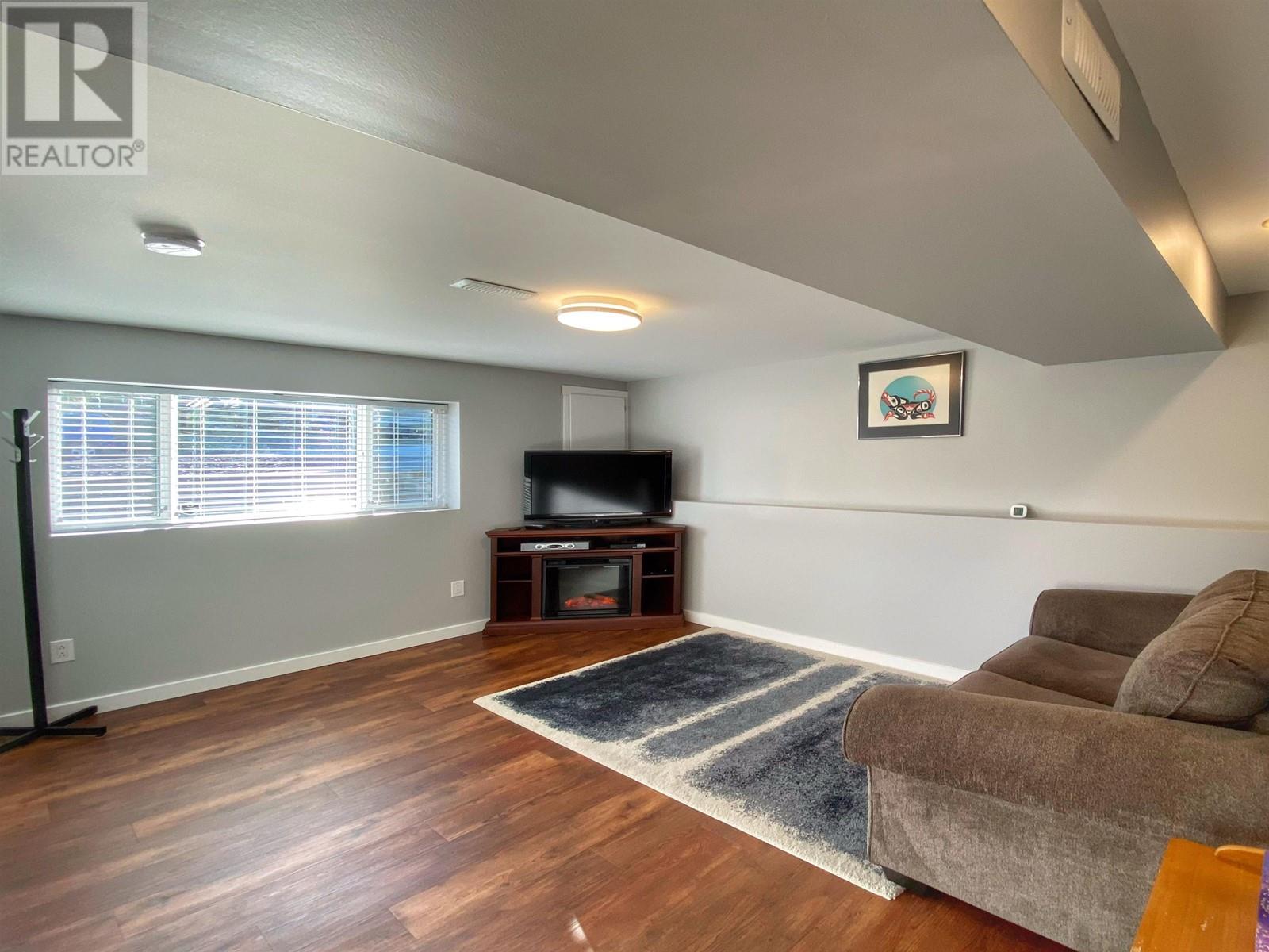 161 CRESTVIEW DRIVE