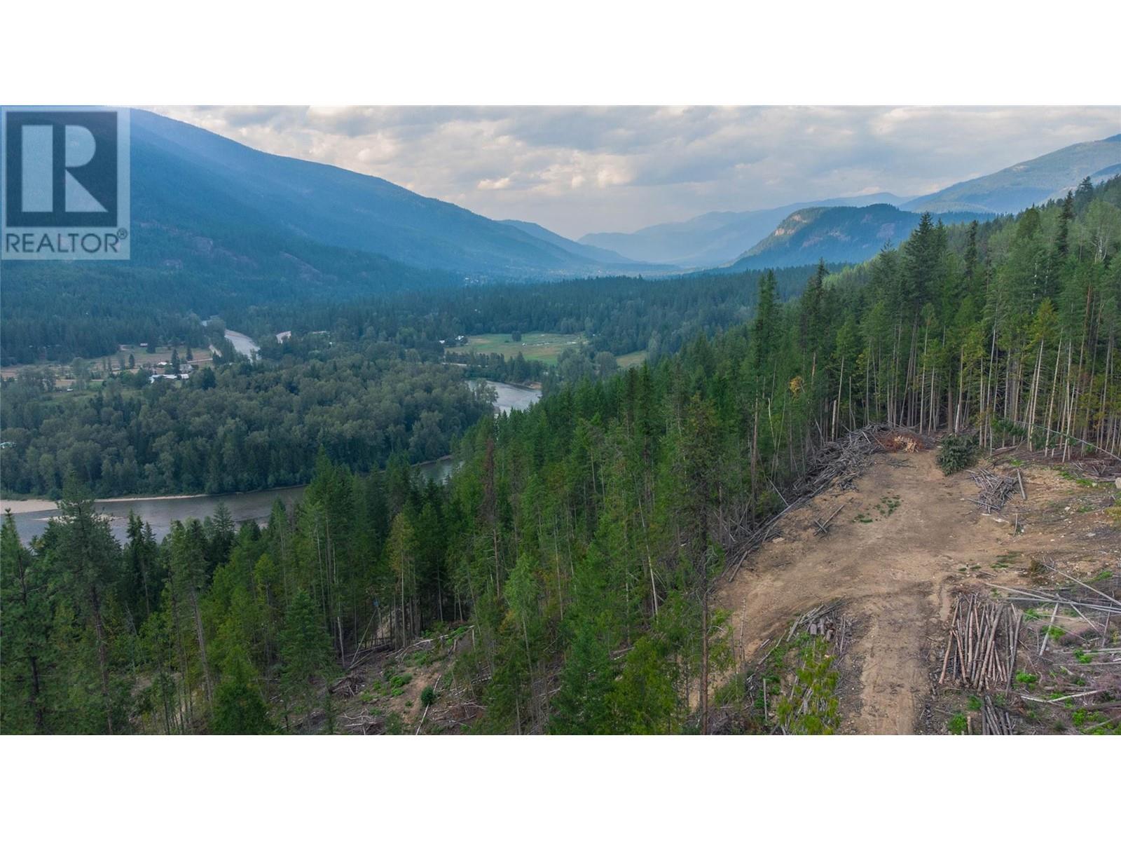 Photo 23 of 5396 6 Highway, Winlaw BC