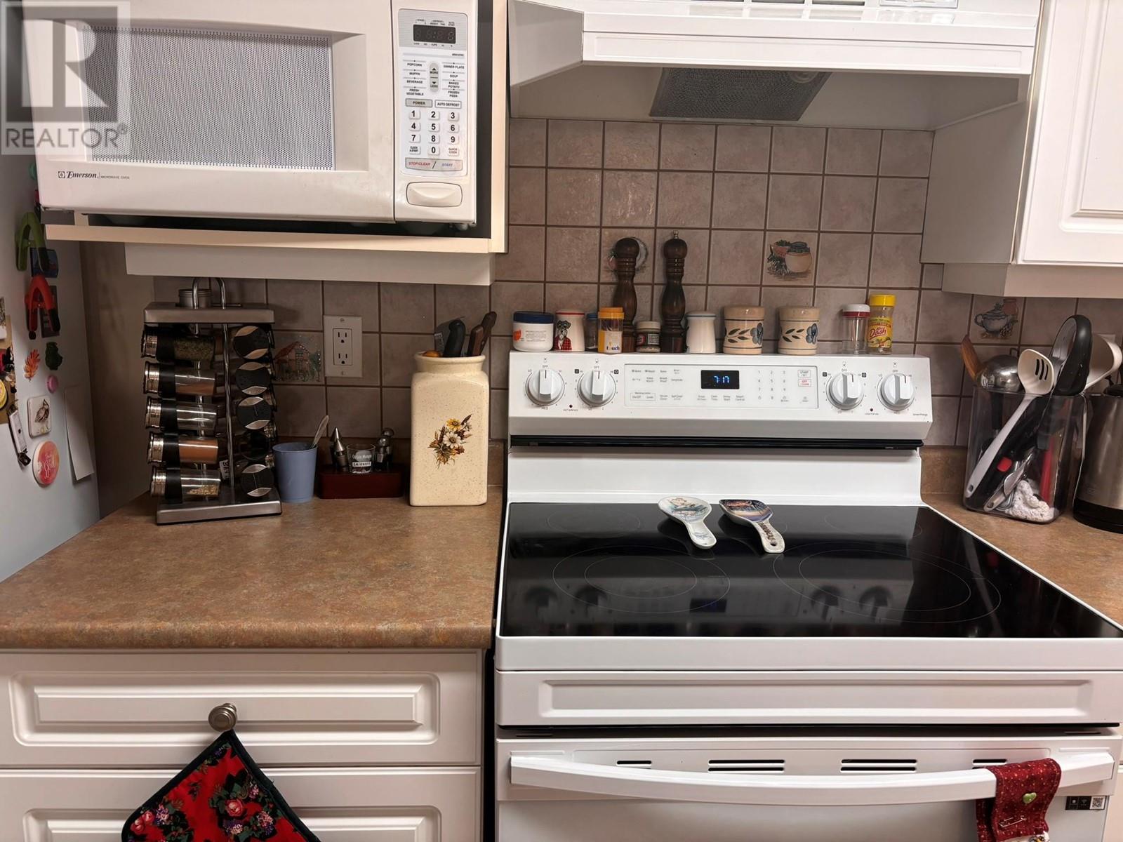 #304 2169 FLAMINGO ROAD - Image 4