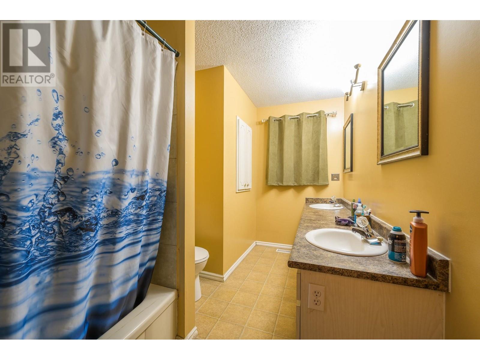 Photo 11 of 1757 Leighton Place, Kamloops BC