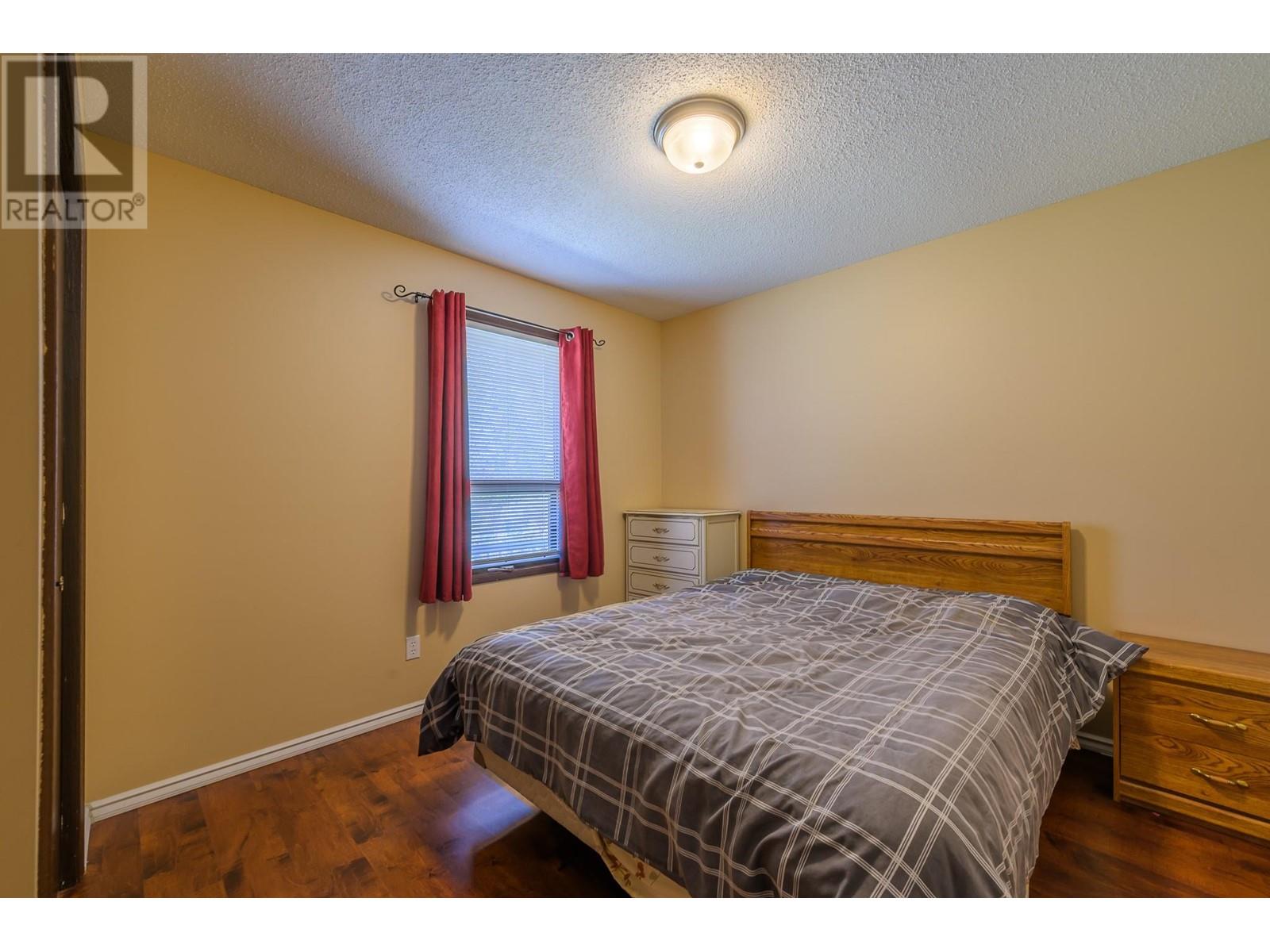 Photo 8 of 1757 Leighton Place, Kamloops BC