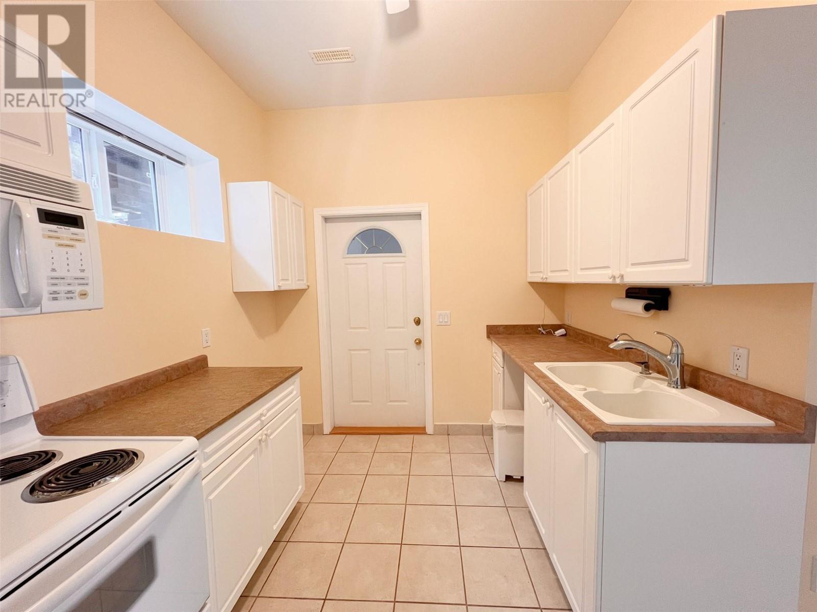  3765 Lornell Crescent, Peachland