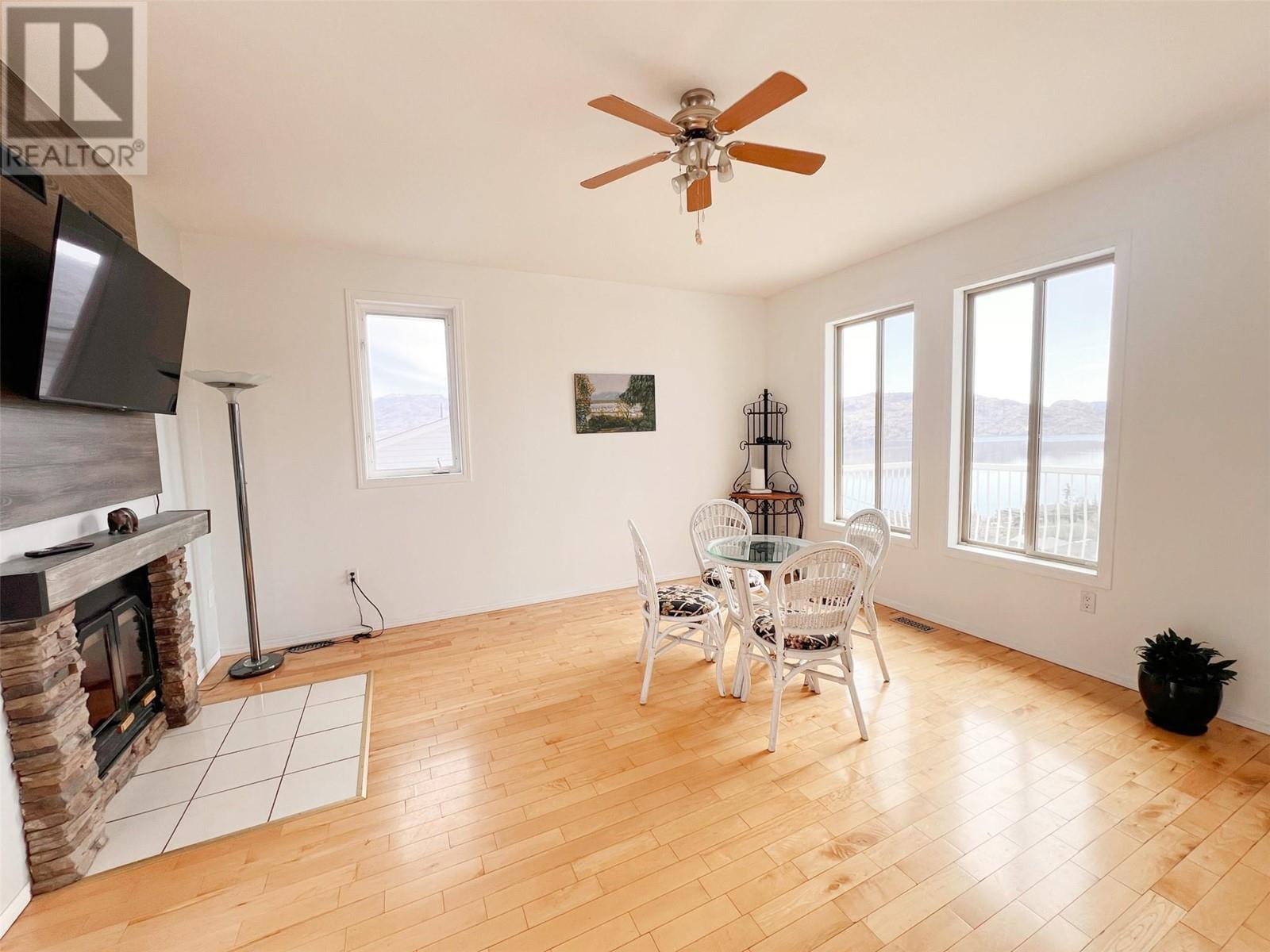  3765 Lornell Crescent, Peachland