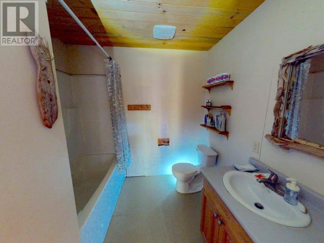 1157 TENNYSON RD, Savary Island