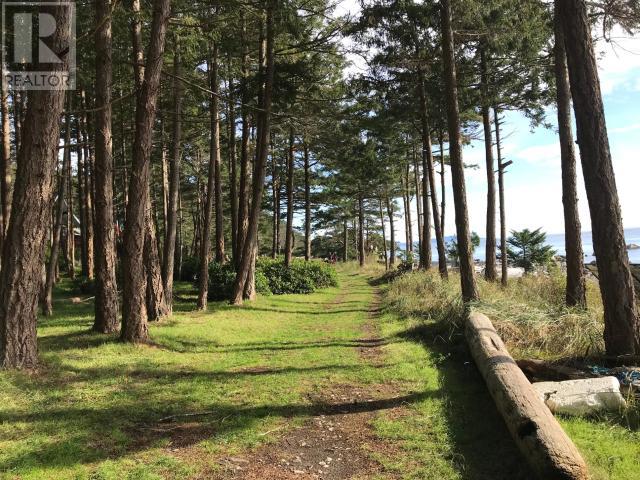 1157 TENNYSON RD, Savary Island