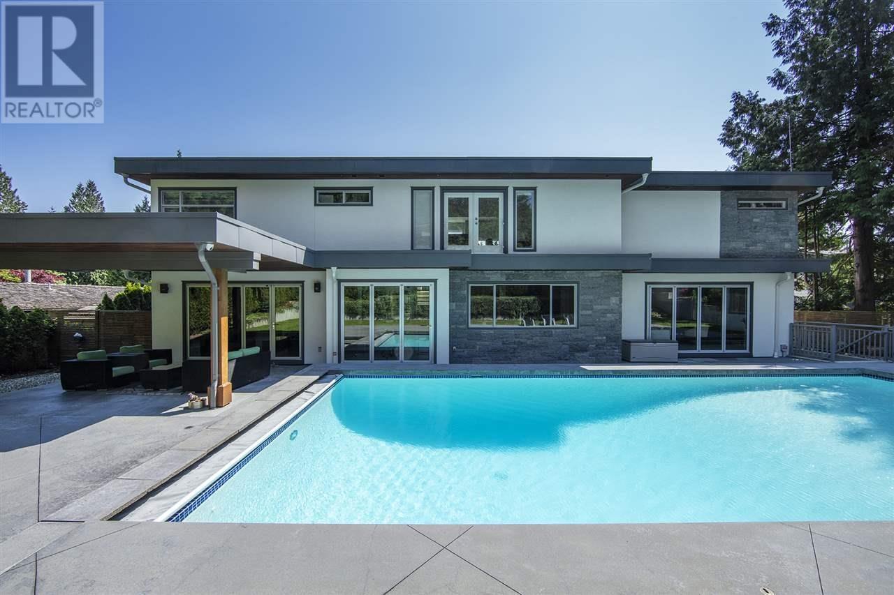 3771 SOUTHRIDGE AVENUE, West Vancouver