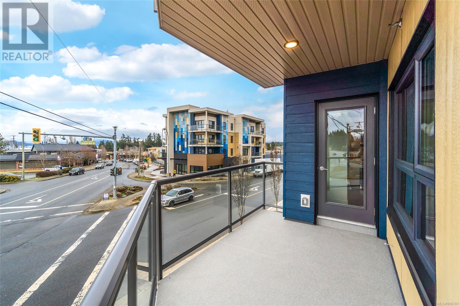 207 140 Jensen Ave W, Parksville