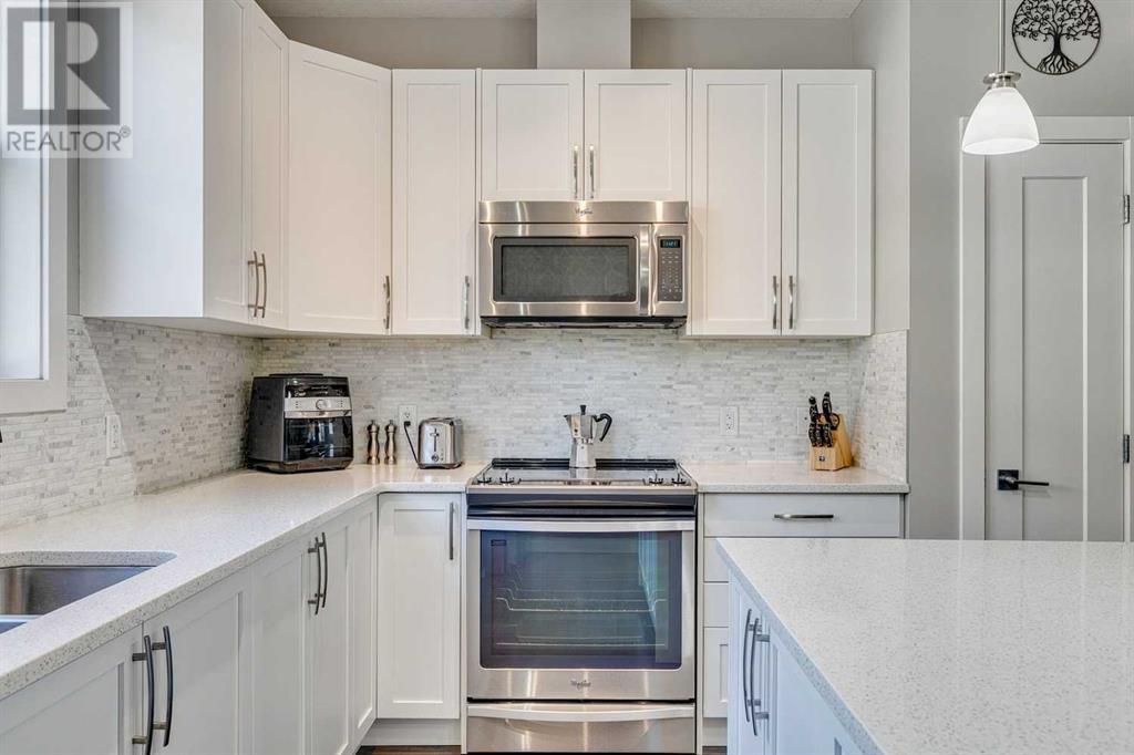 Single Family House for Sale in  Evanscrest Gardens NW Evanston Calgary 