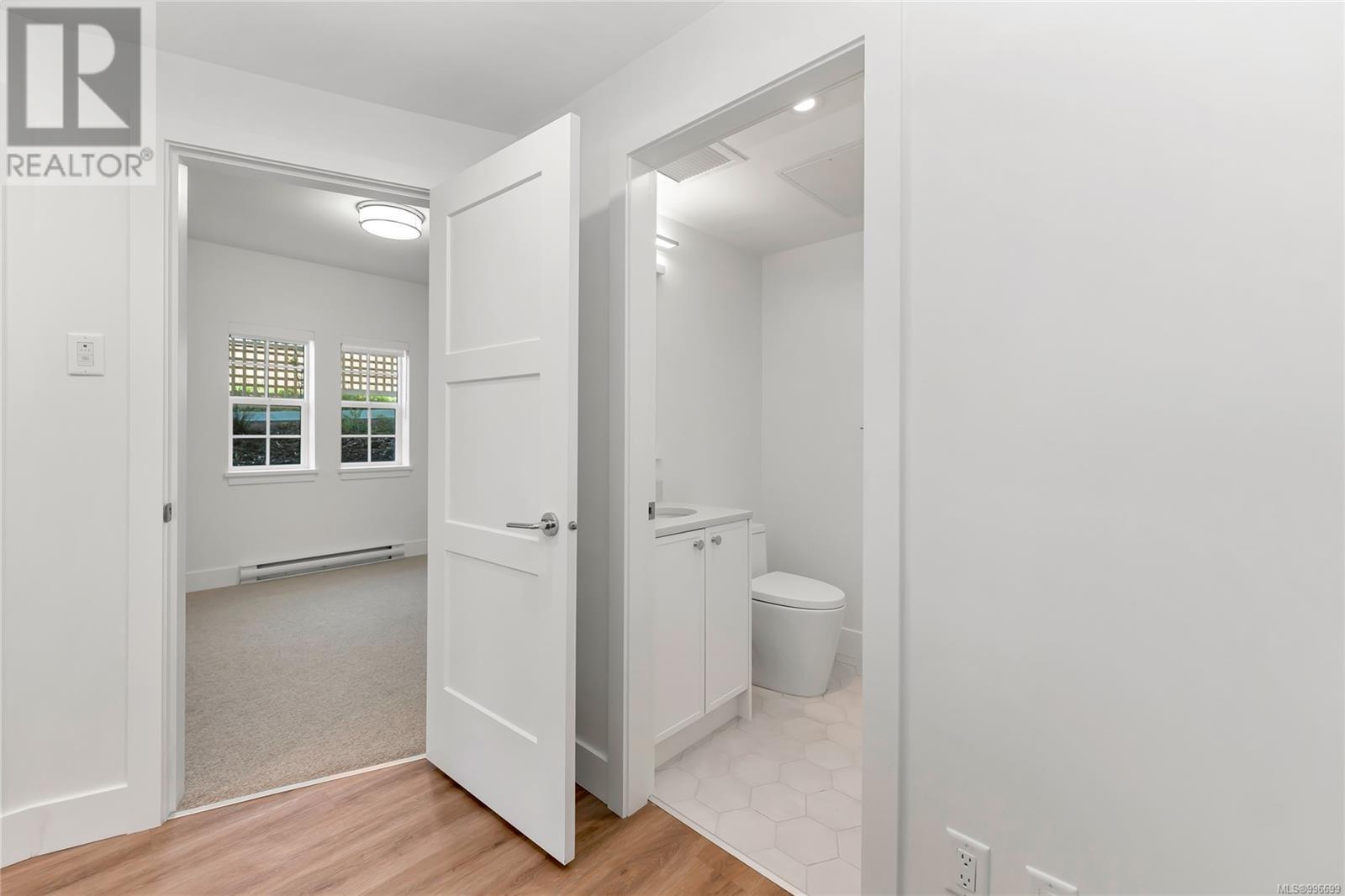 Single Family House Character for Sale in  B  Richardson St 1224 Richardson Victoria 