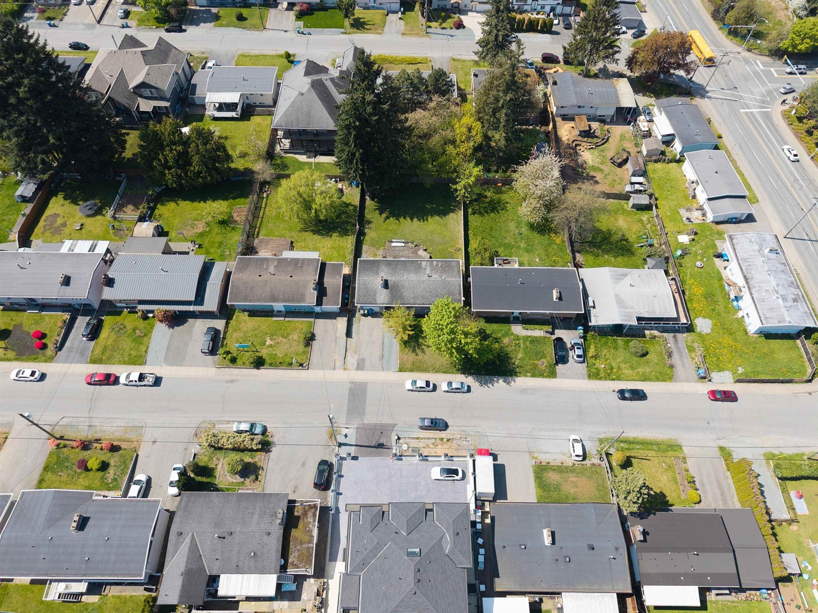 Photo 37 of 2549 Sugarpine Street, Abbotsford BC