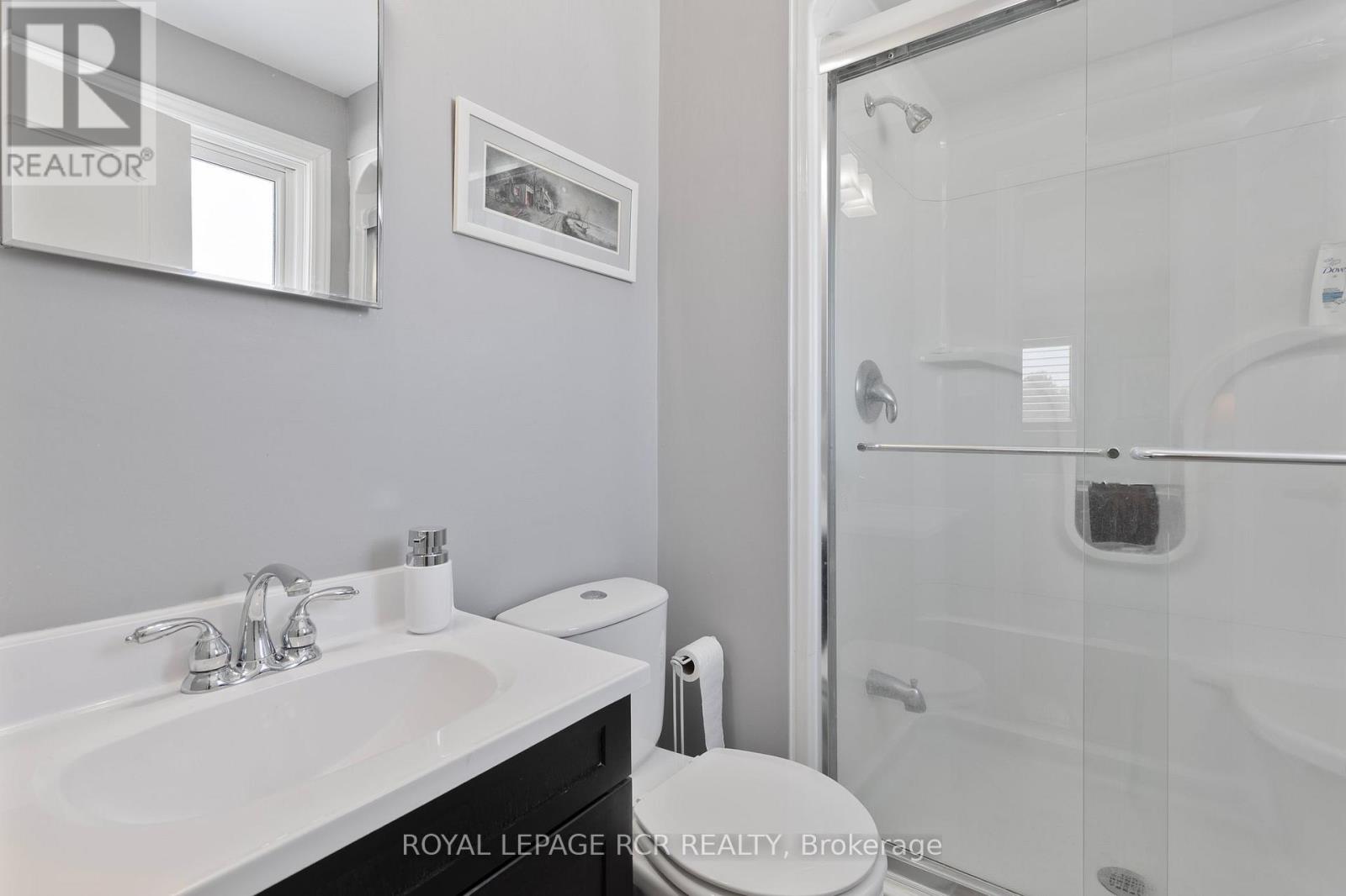 Photo 1 of 9 Woodland Road, Amaranth ON