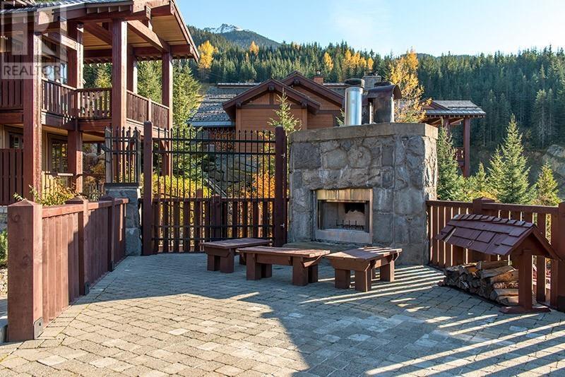 17 J 2300 NORDIC DRIVE, Whistler