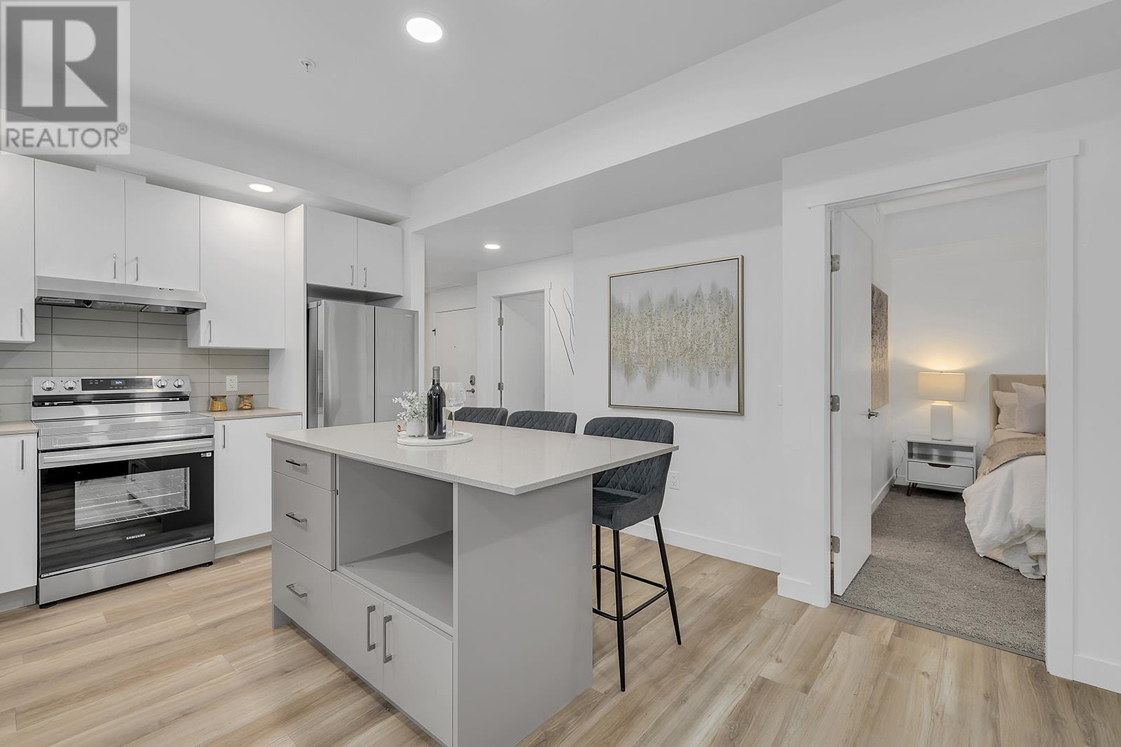 301 1111 Frost Road, Kelowna