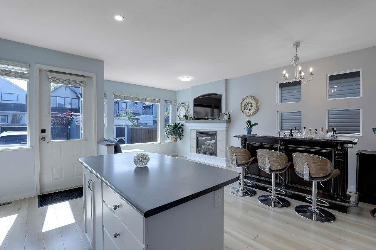18476 66A AVENUE, Surrey real estate listing R2994893