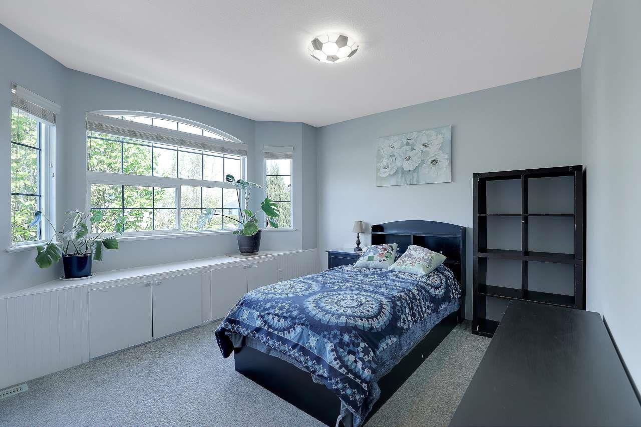 18476 66A AVENUE, Surrey real estate listing R2994893