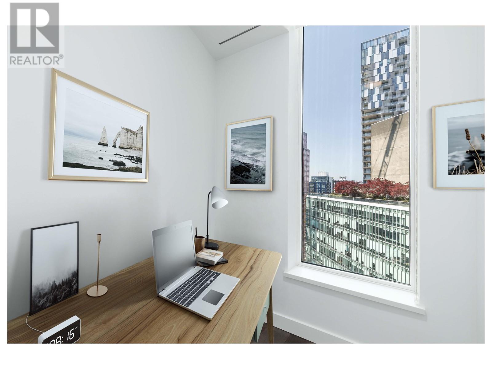 2404 620 CARDERO STREET, Vancouver
