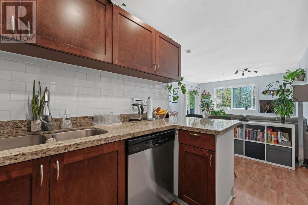 A201 40100 WILLOW CRESCENT, Squamish real estate listing R2995640