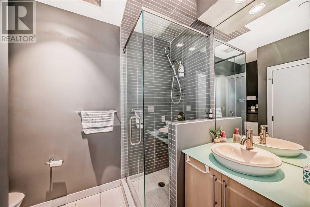 Single Family House for Sale in    Avenue SW Downtown Commercial Core Calgary 