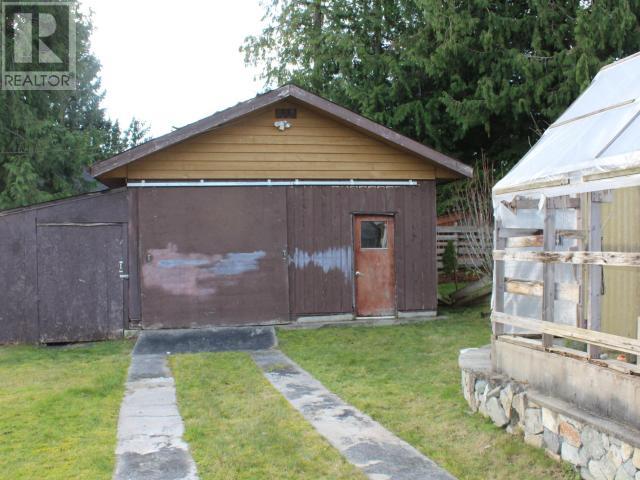 4867 ADAMS STREET, Powell River