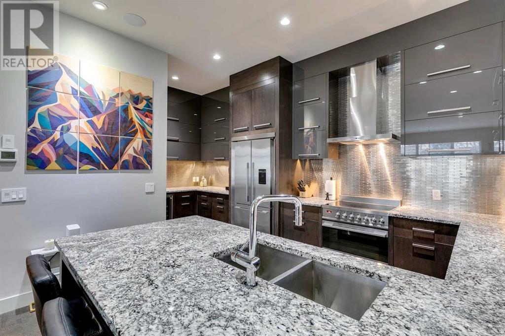Single Family House for Sale in    Avenue SW South Calgary Calgary 