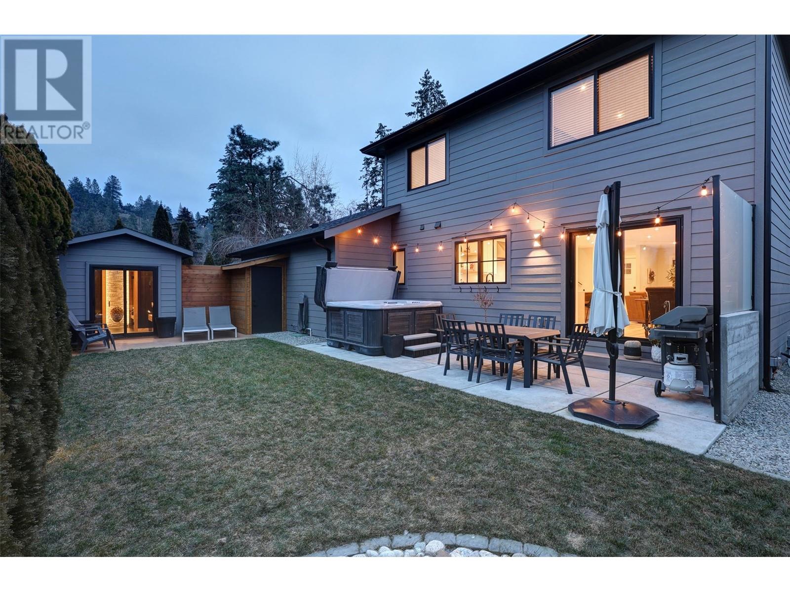 712 Schafer Road, Kelowna