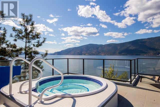 10100 Tyndall Road Unit# 4, Lake Country