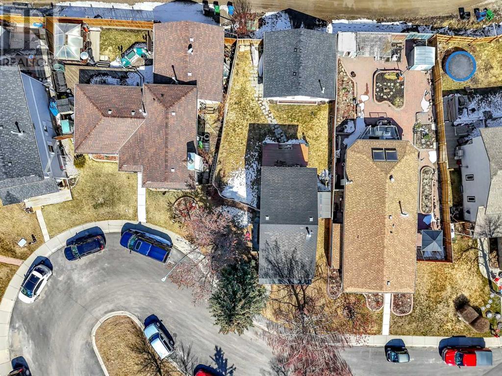 Single Family House for Sale in  Mckenna Mews SE McKenzie Lake Calgary 