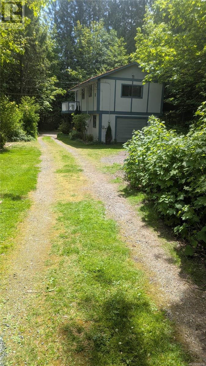 2960 Deerwood Pl, Mill Bay