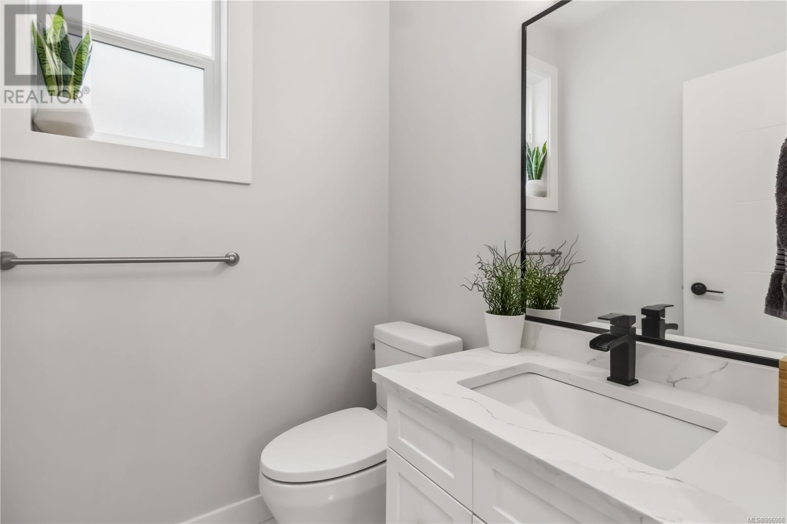  3329 Sanderling Way, Langford