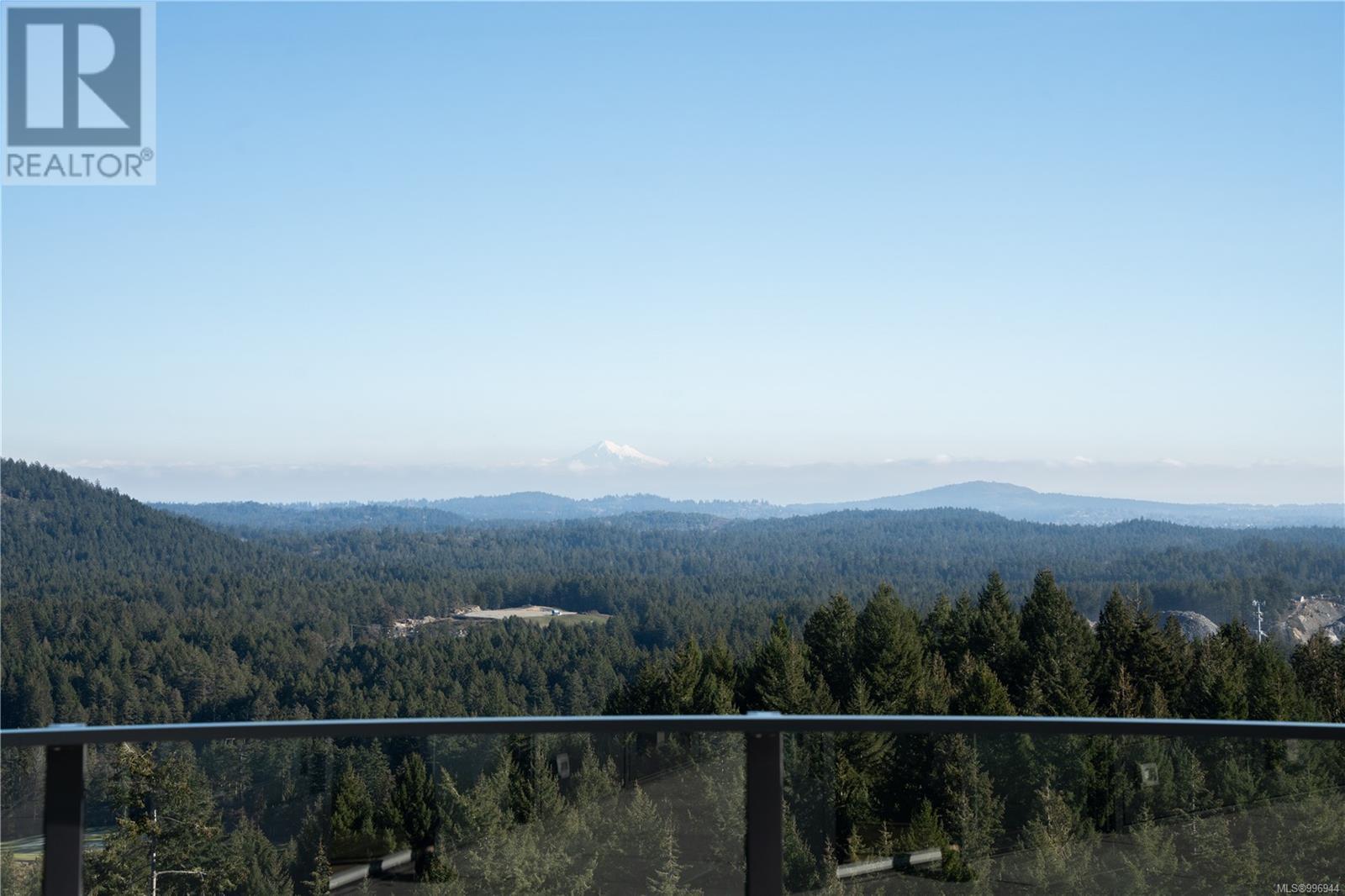 1702 2000 Hannington Road, Langford