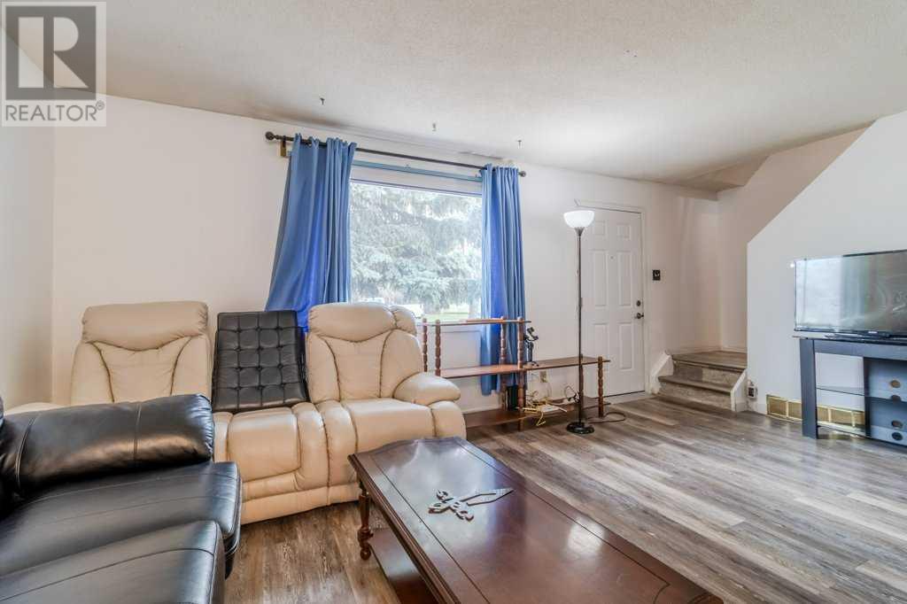 35 Nash Street, Red Deer
