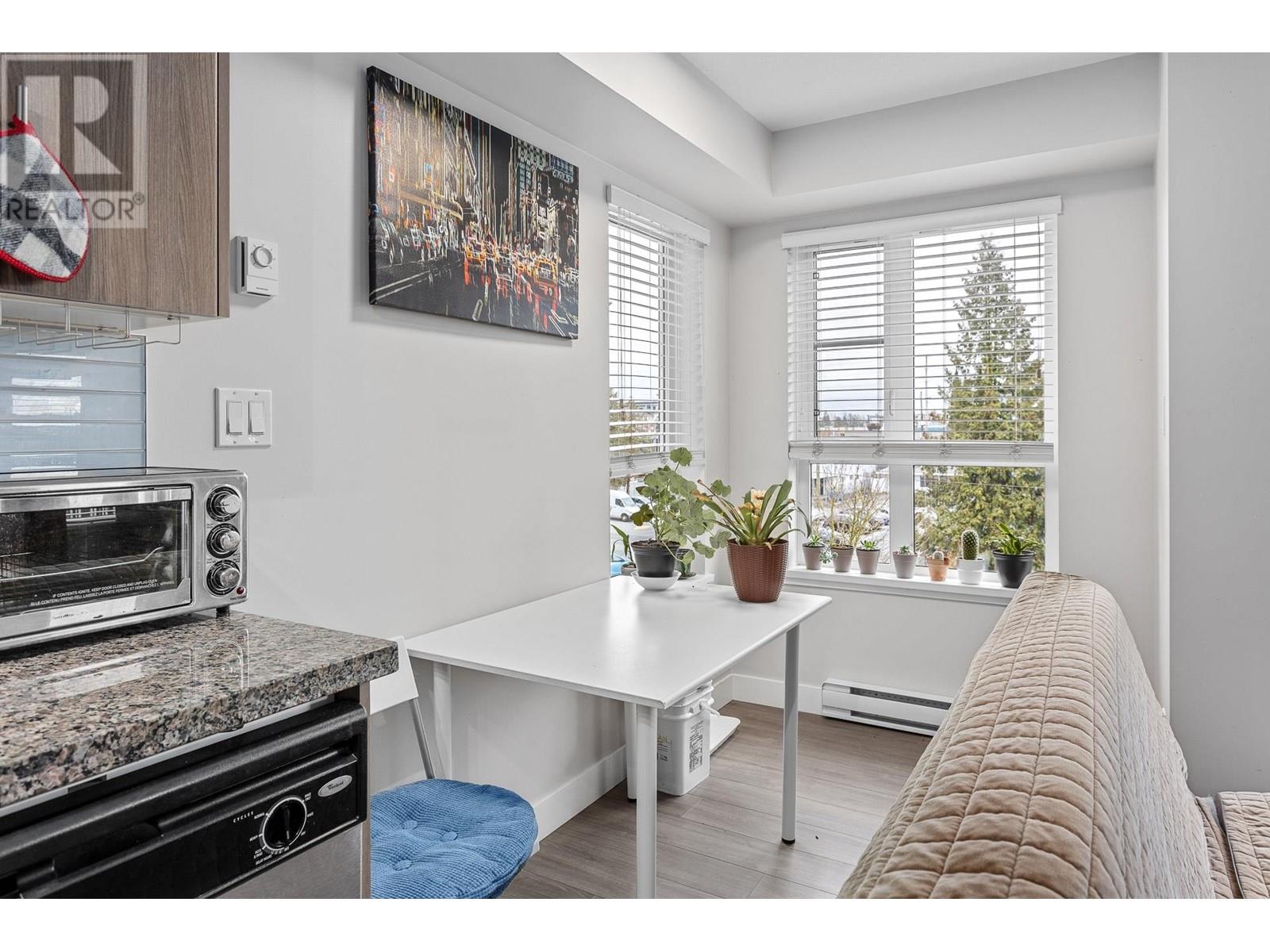 315 12075 EDGE STREET, Maple Ridge real estate listing R2977537